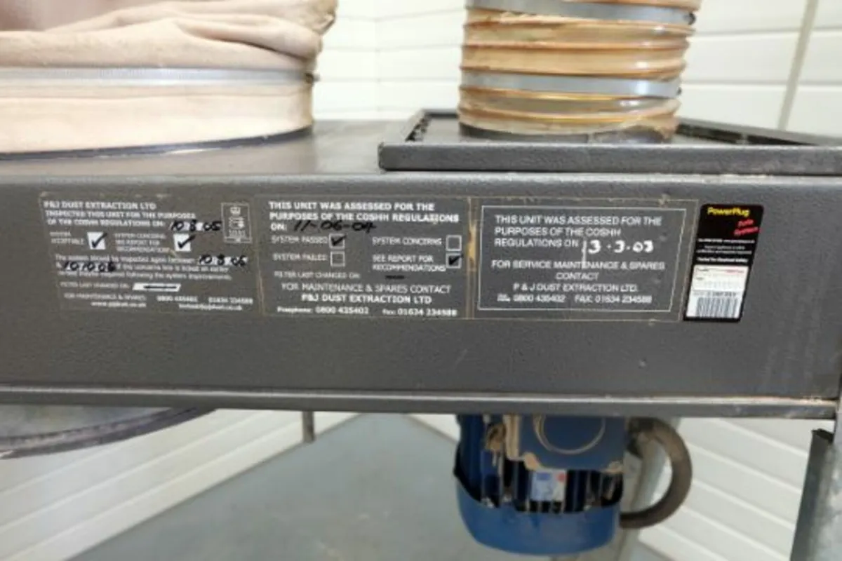 Twin bag dust extractor - Image 3