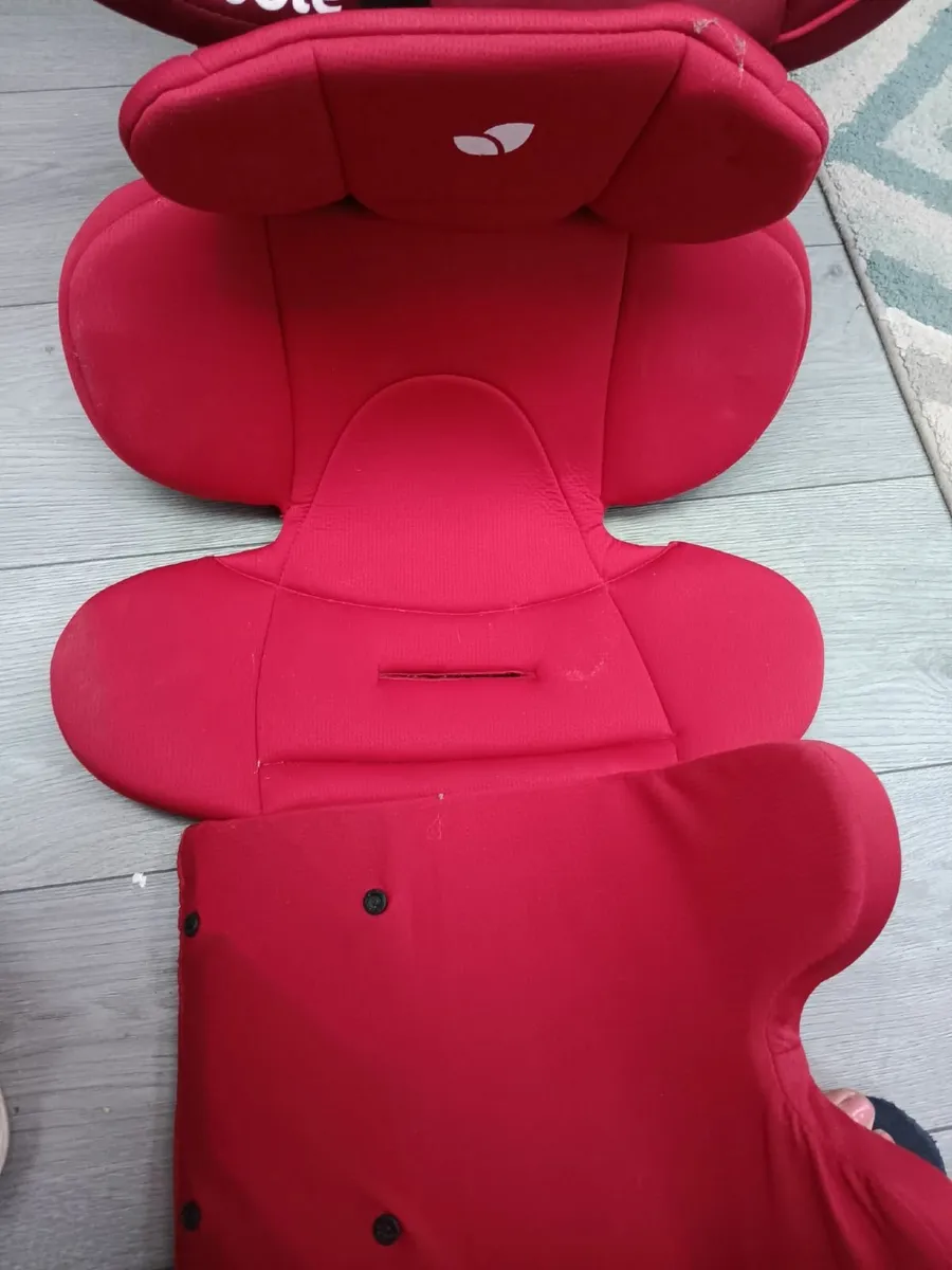 Car Seat - Image 2