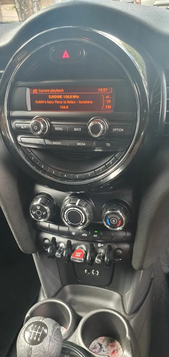 Mini Cooper 2017 - Image 3