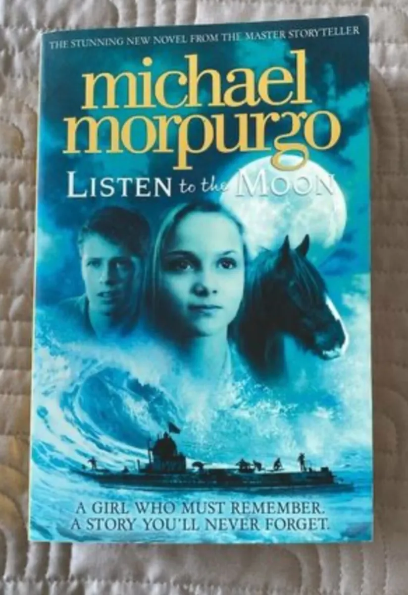 Book - Michael Morpurgo - Listen to the Moon - Image 1