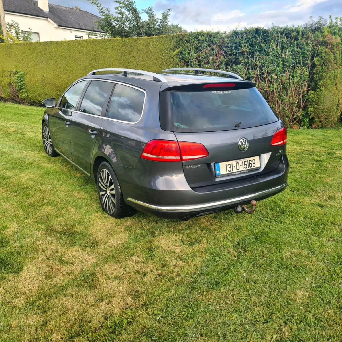 Car - Image 4