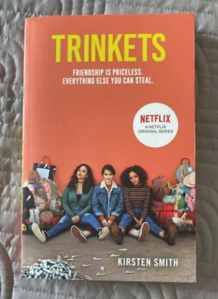 Book - Kirsten Smith - Trinkets - Image 1