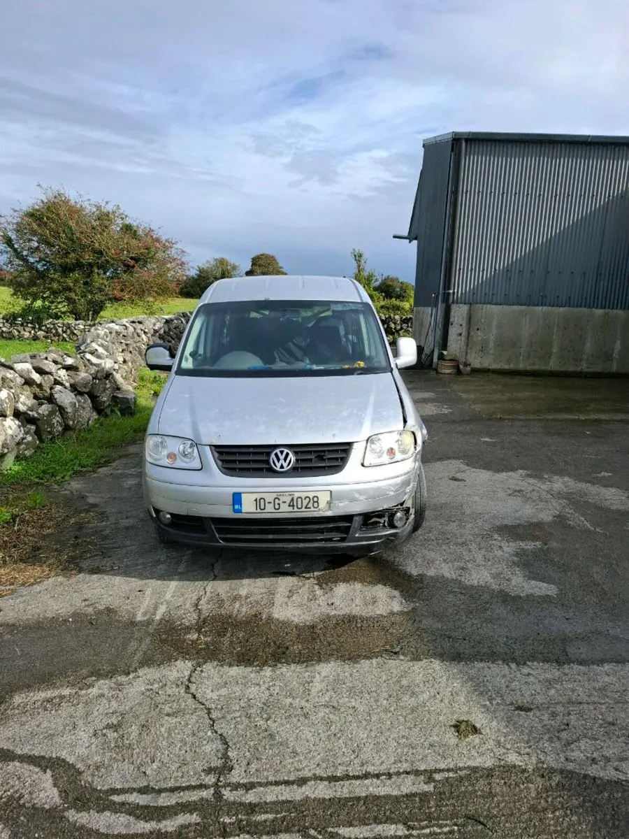 Volkswagen caddy maxi life - Image 4