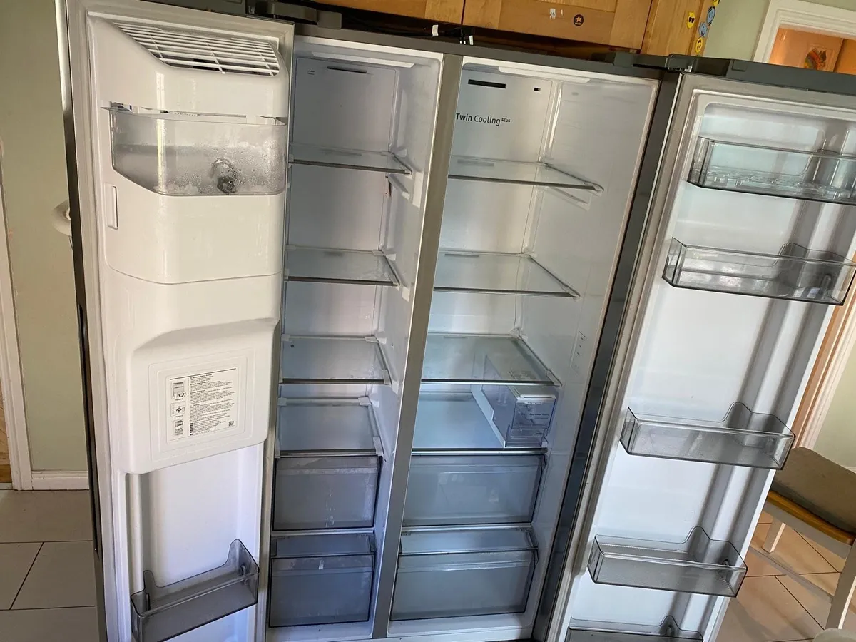 American style Fridge Freezer - Image 3