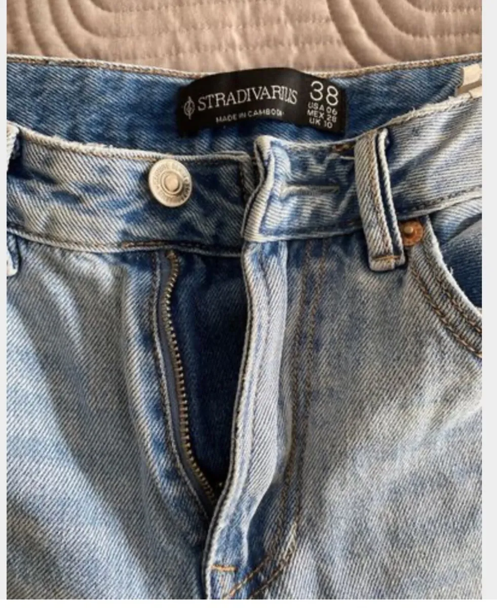 Stradivarious jeans - Blue - Size UK 10 - Image 1