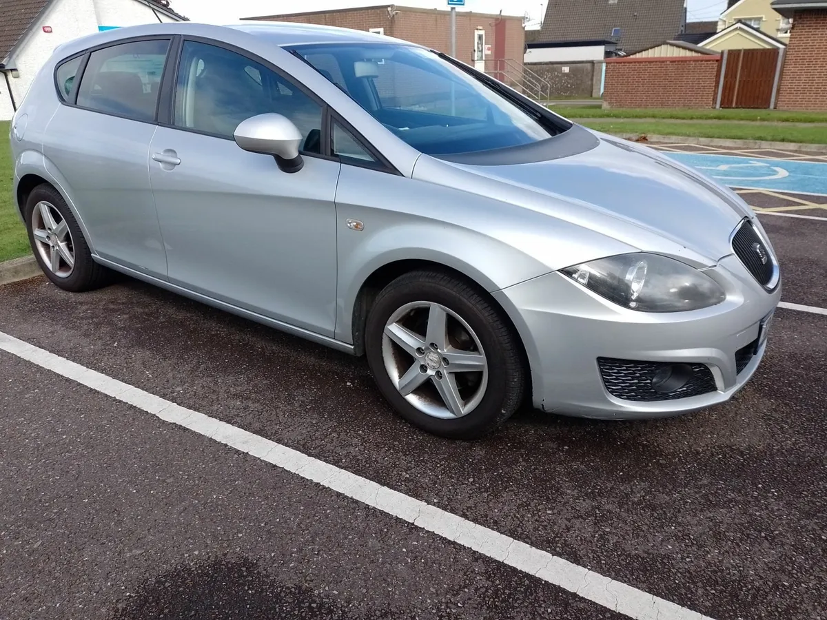 SEAT Leon 2012 - Image 1