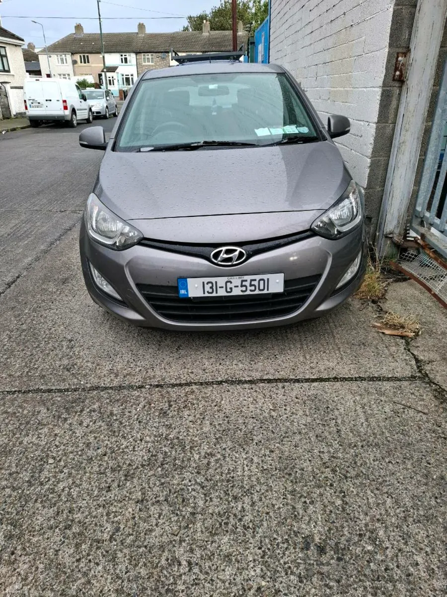 Hyundai i20 2013 - Image 2