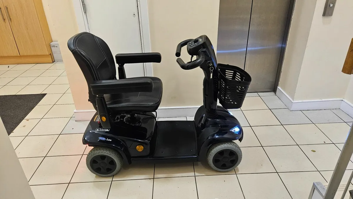 Invacare Leo Mobility Scooter - Image 4