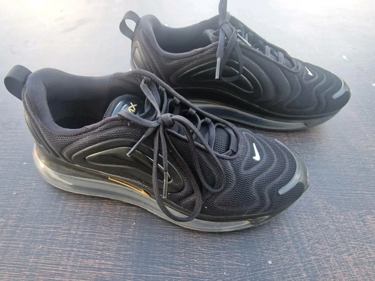 Nike Air max 270 black  sz 6.5 - Image 4