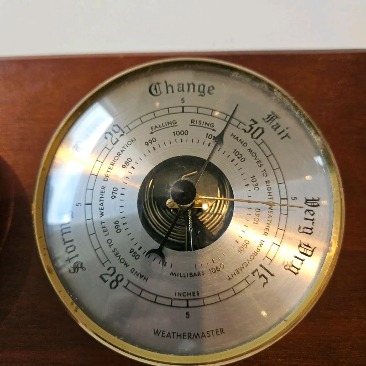 Ships barometer and clock - Image 2