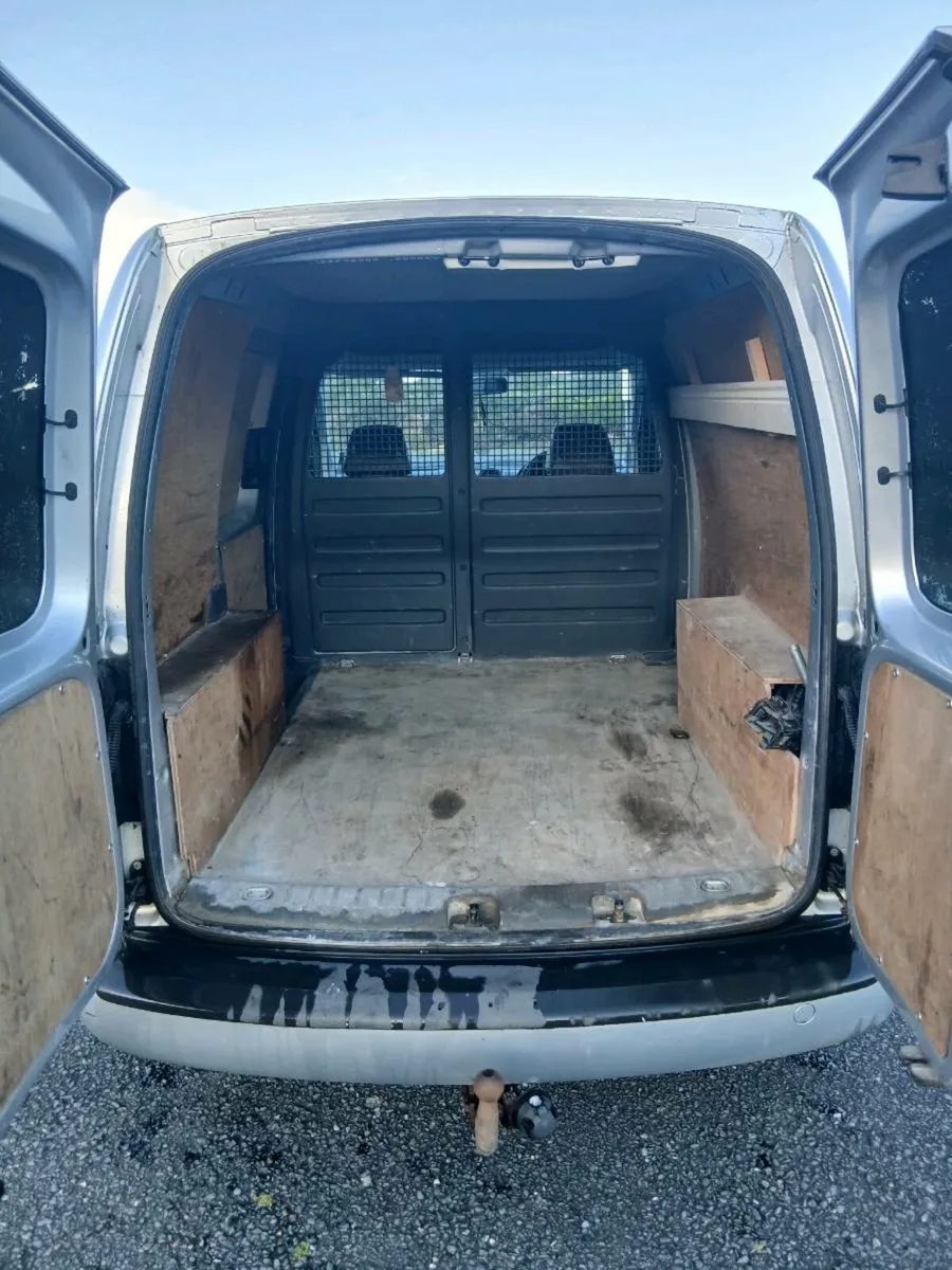 Vollswagen caddy 1.6 - Image 3