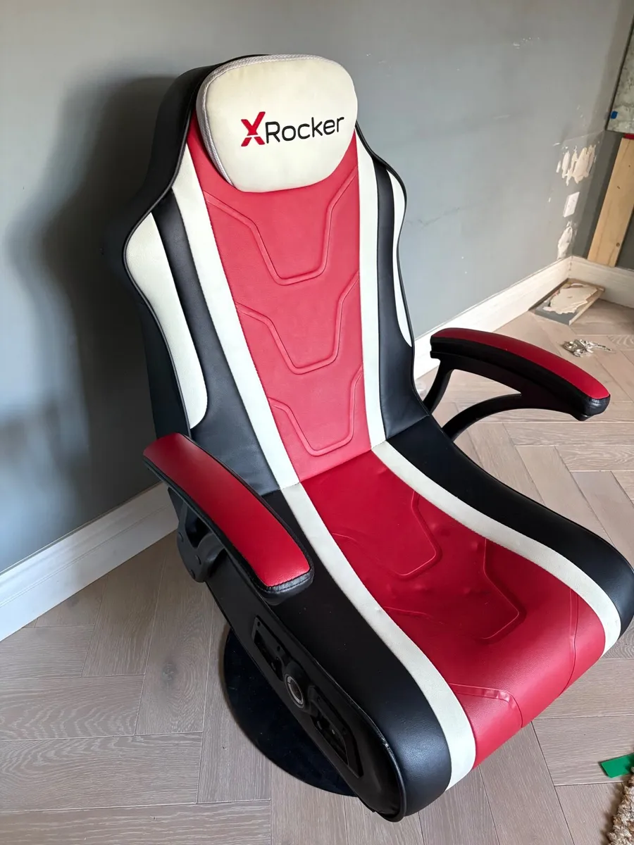 Gaming Chair - Image 3