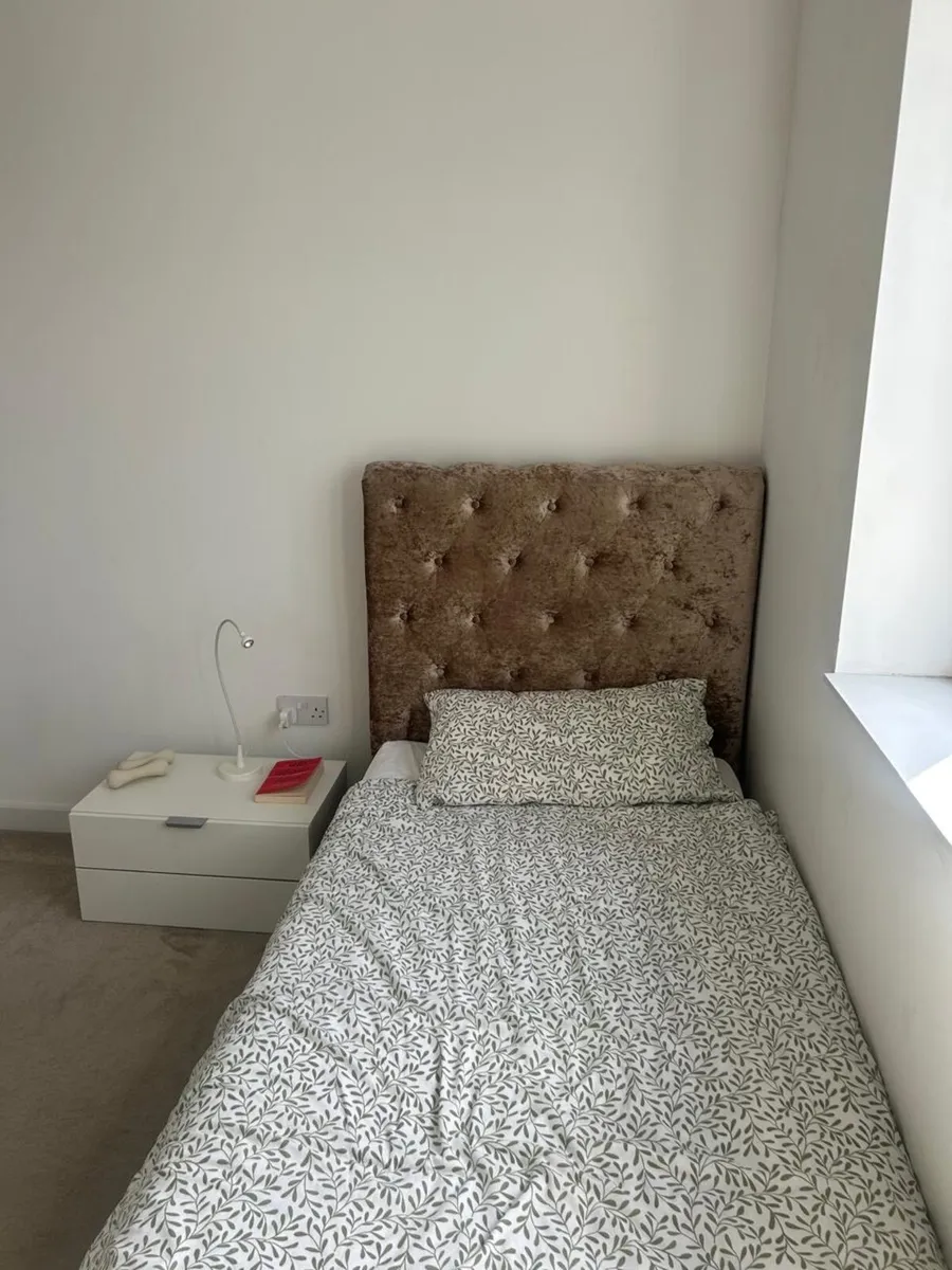 Single Bed with Headboard & Mattress - Image 1