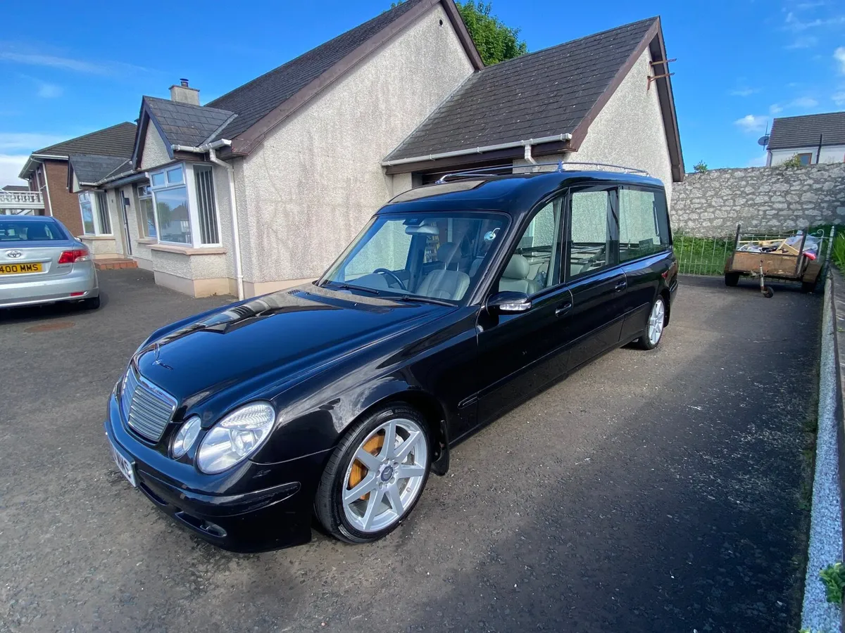 Other Other 2005 Mercedes cdi e220 hearse - Image 4