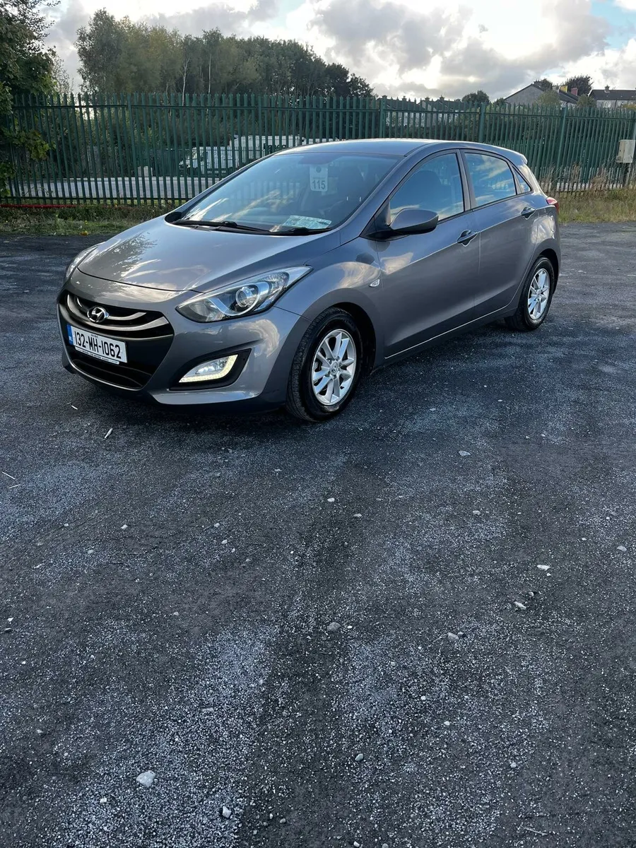 2013 Hyundai i30 diesel - Image 1