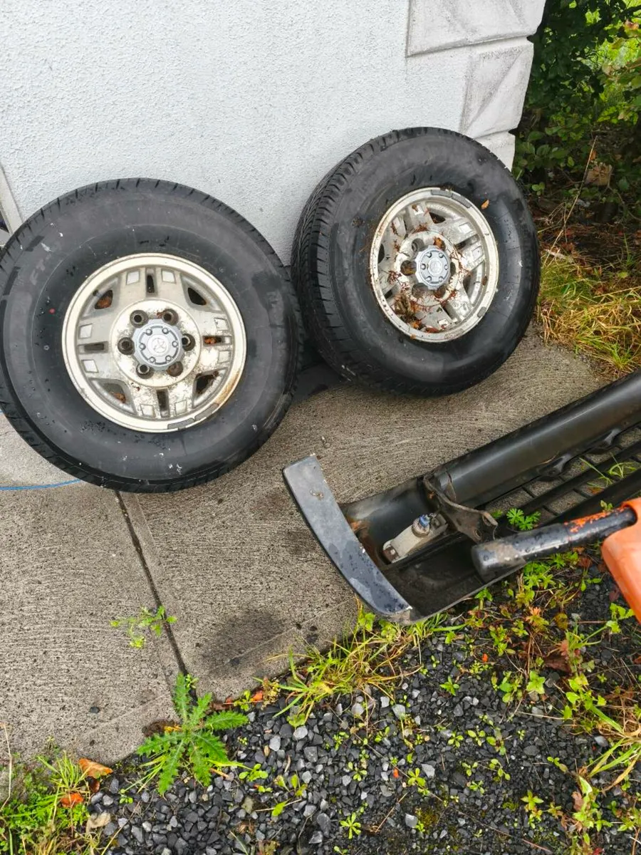 Hilux surf wheels