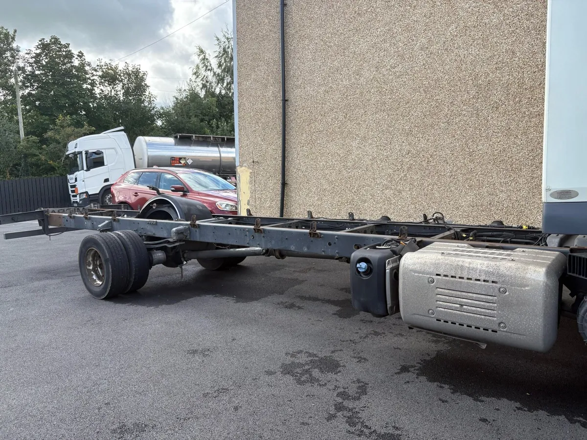 2017  LF  daf  12 ton.  220 hp - Image 3