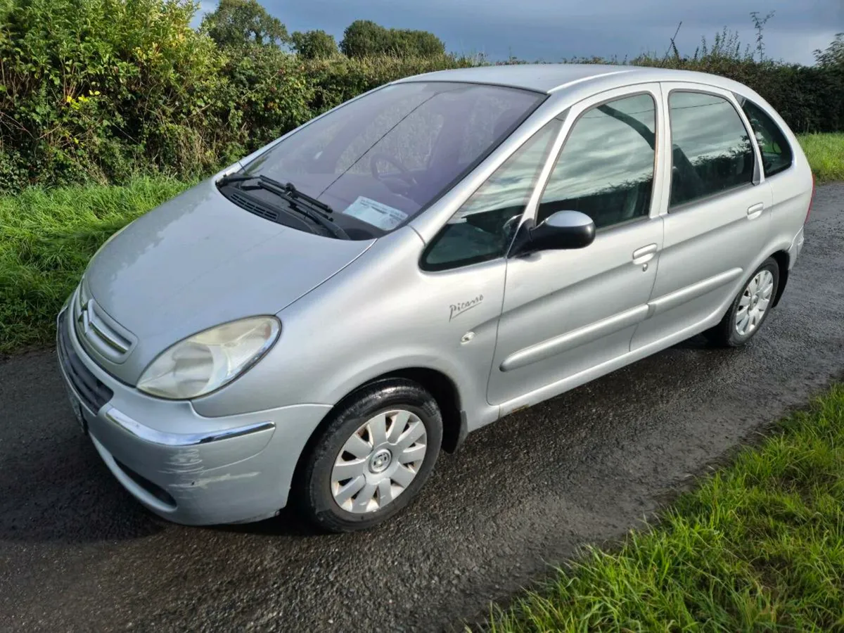 Picasso Diesel 08 No Tax or Test Clean Car ! - Image 3