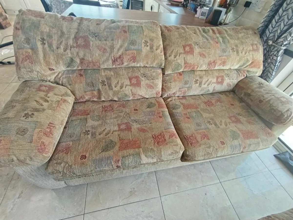 Couch - Image 2