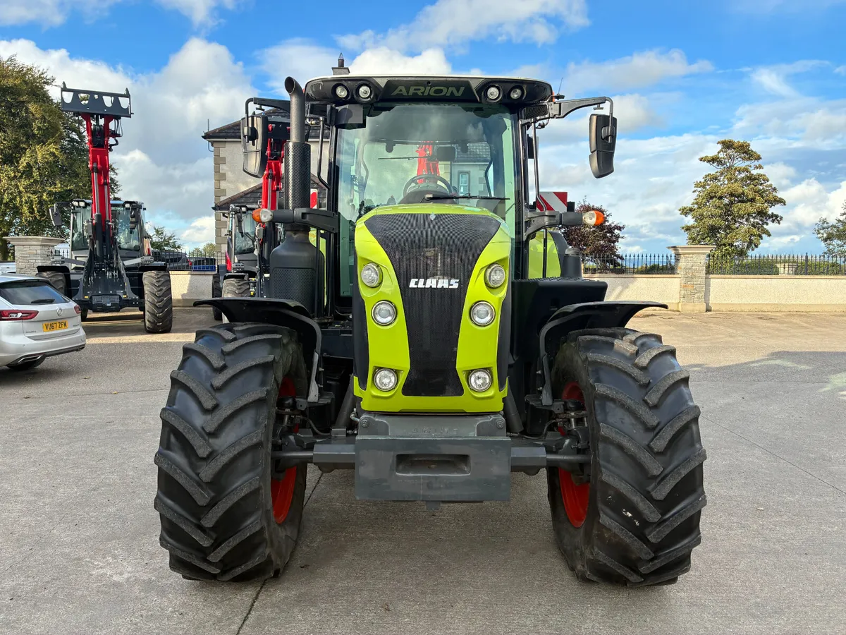 Claas 610 Arion - Image 4
