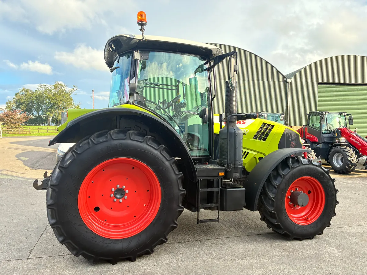 Claas 610 Arion - Image 3