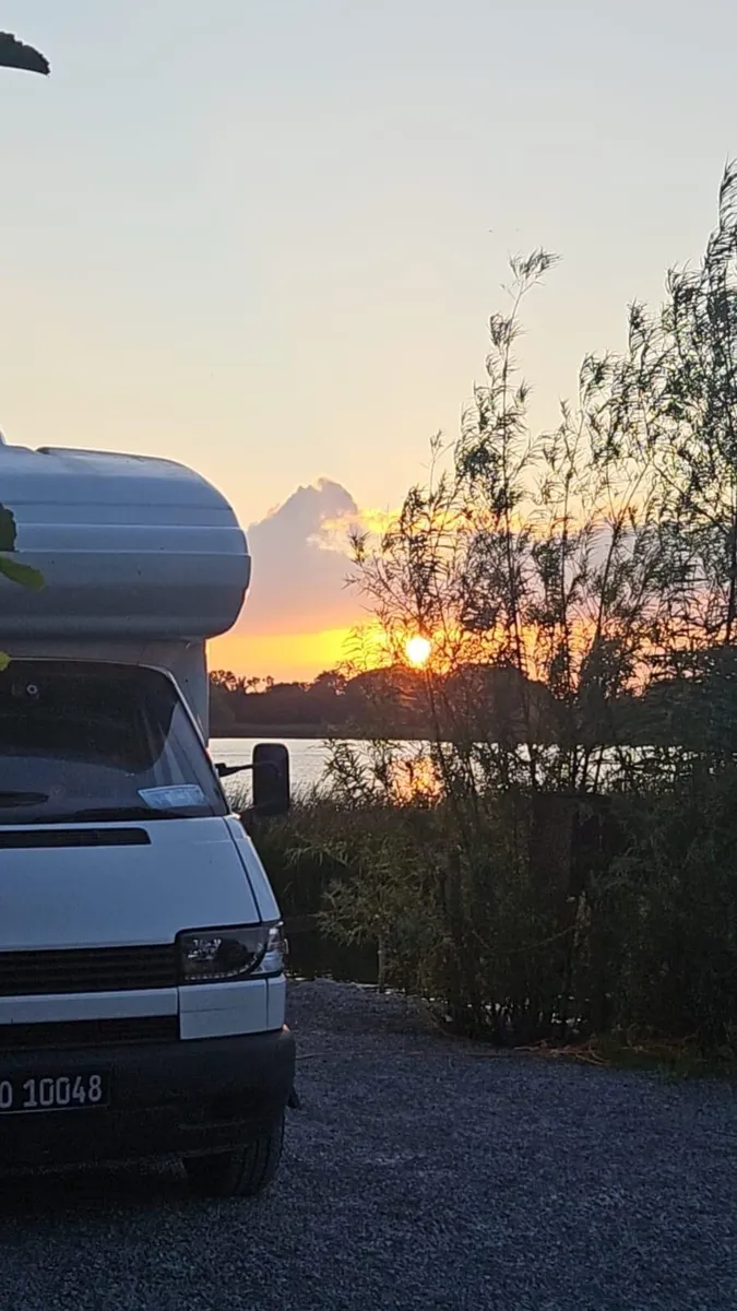 Vw t4 camper van - Image 1