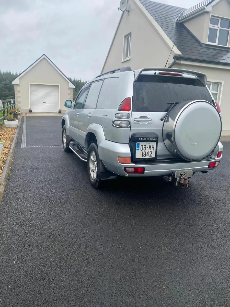 Toyota Land Cruiser 2008 - Image 3