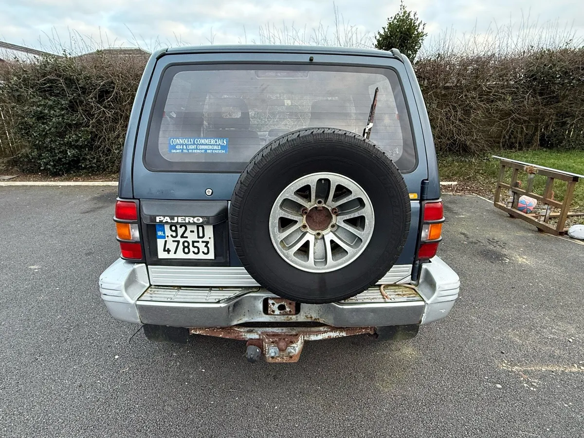 Mitsubishi pajero - Image 4