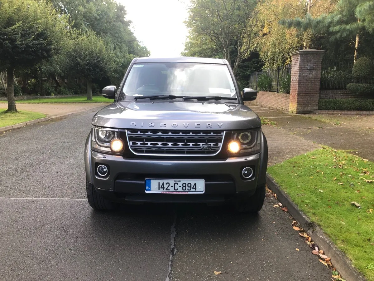142 LANDROVER  DISCOVERY  5 seater crew cab - Image 3