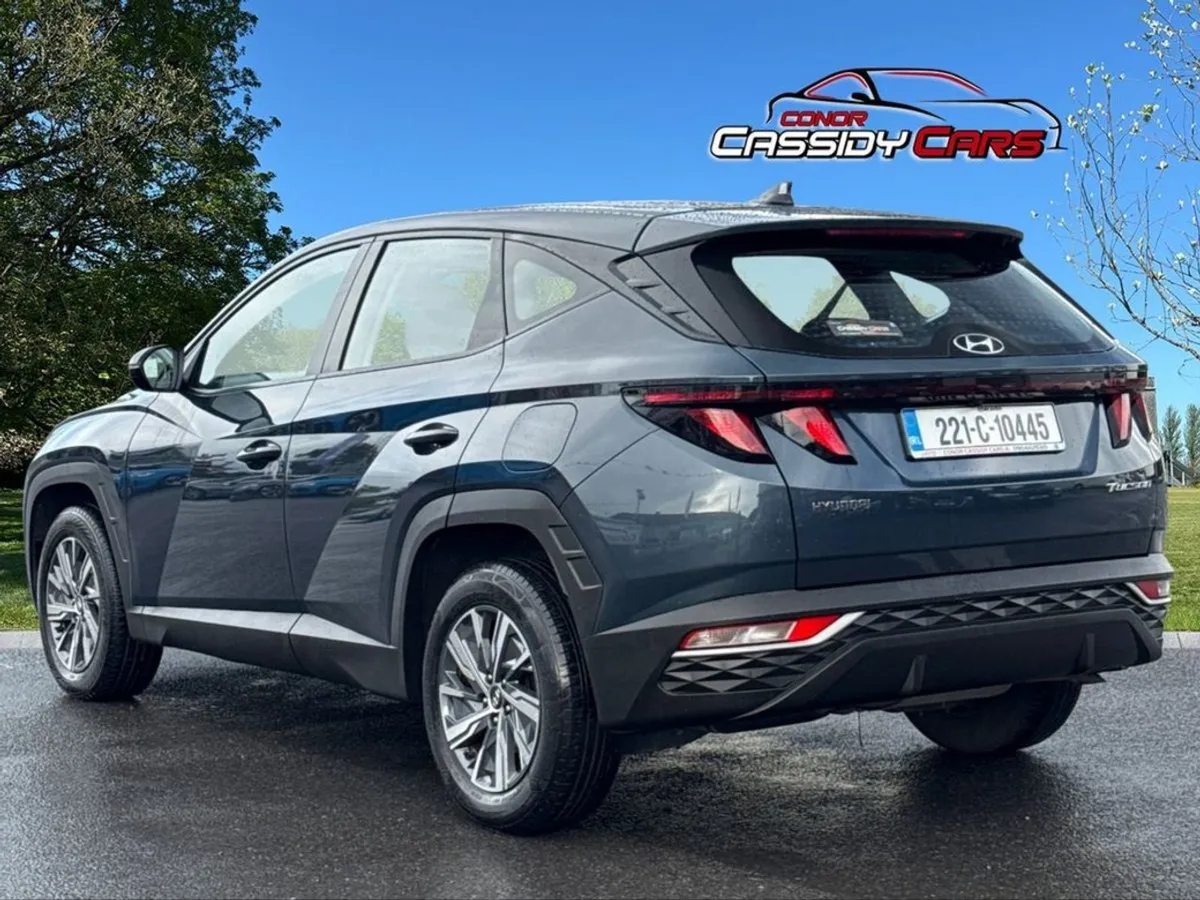 Hyundai Tucson Ix35 Comfort Plus  low Mileage - Image 3