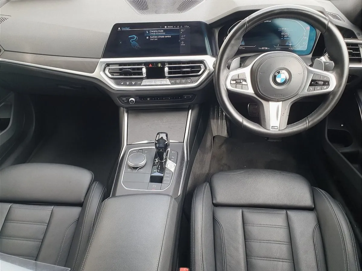 BMW 3 Series 330e M Sport Auto - Image 4