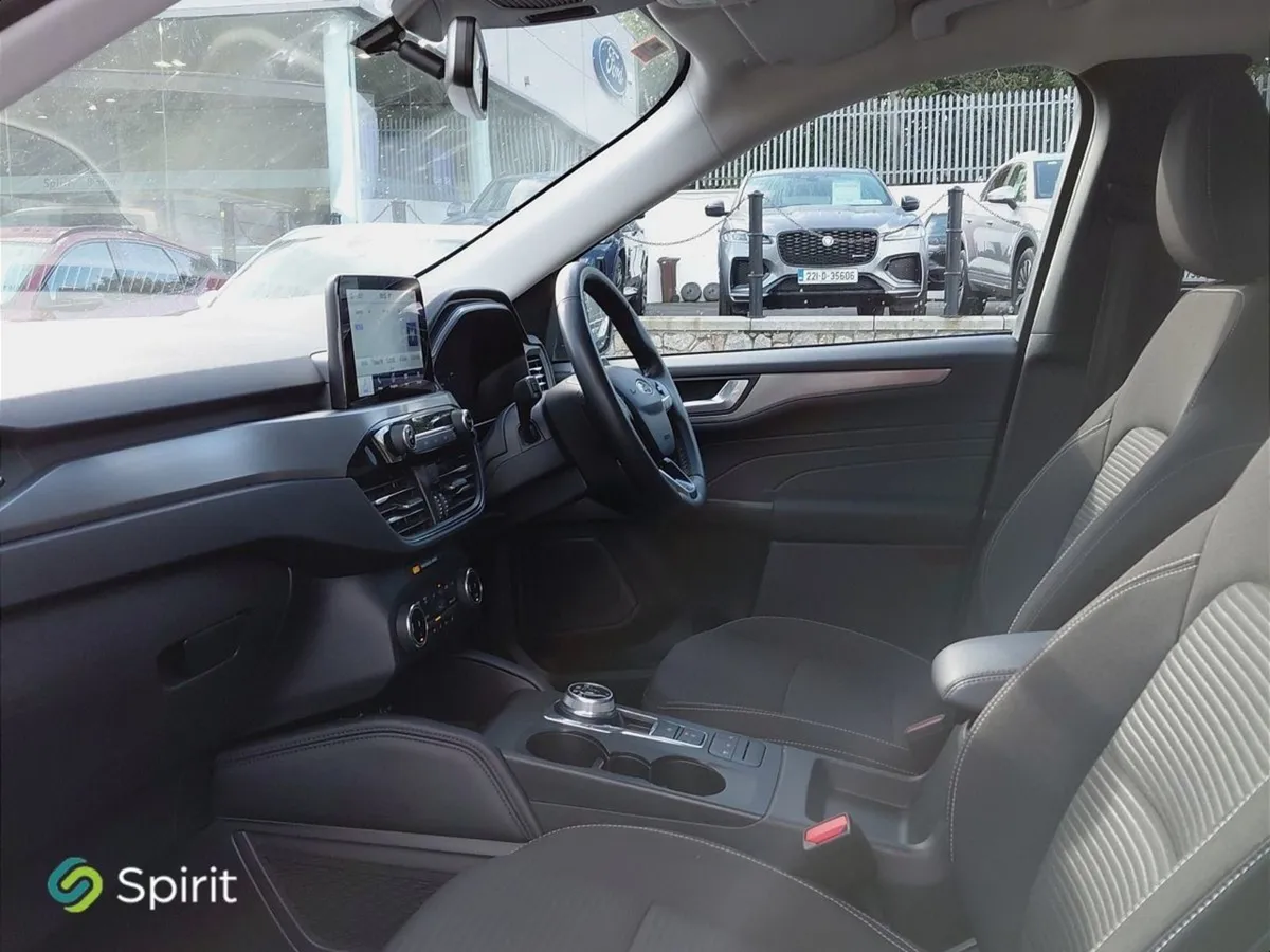 Ford Kuga 2.5 Duratec 225PS Phev Titanium Auto - Image 4