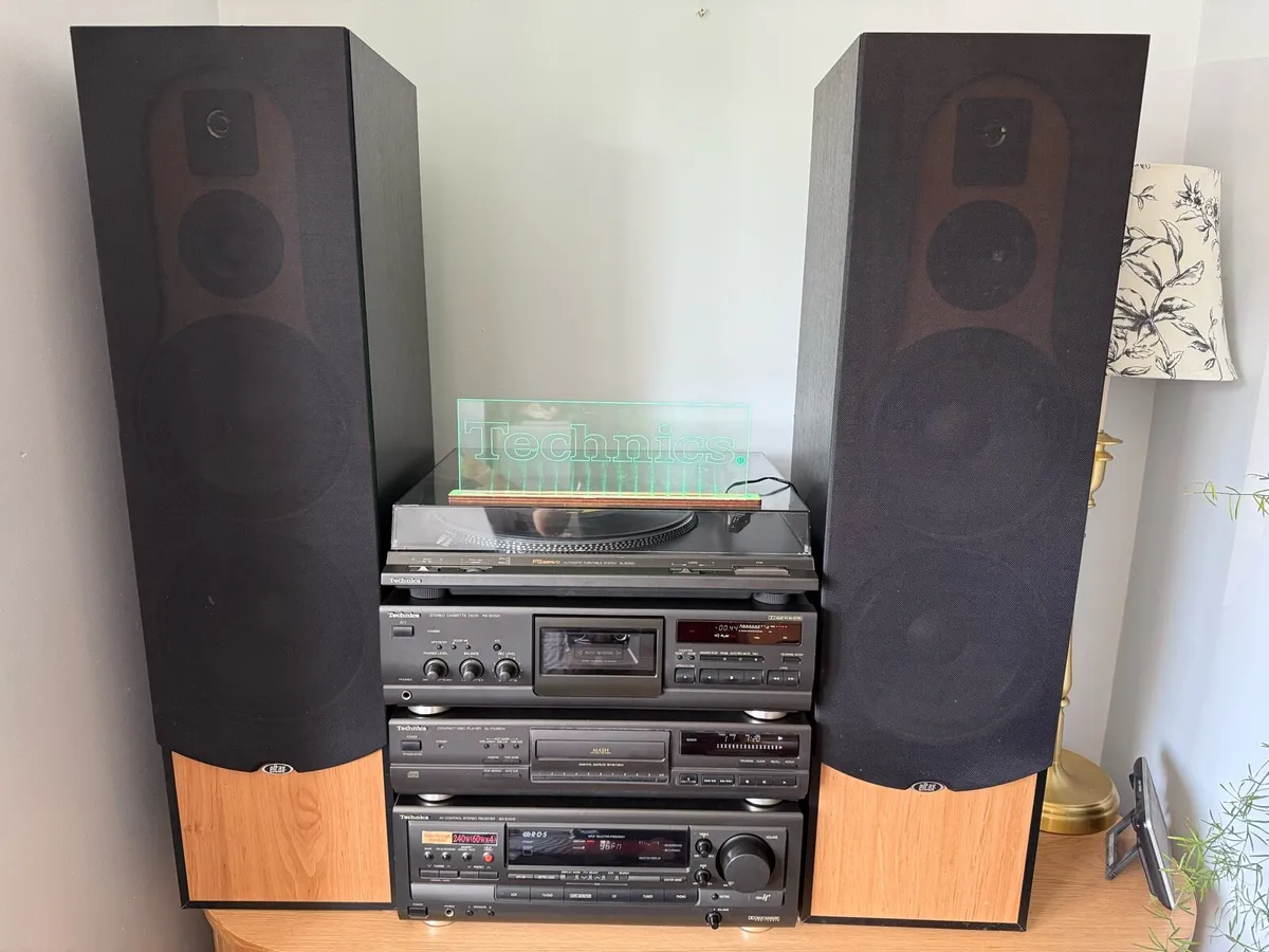Technics HI-FI set - Image 1