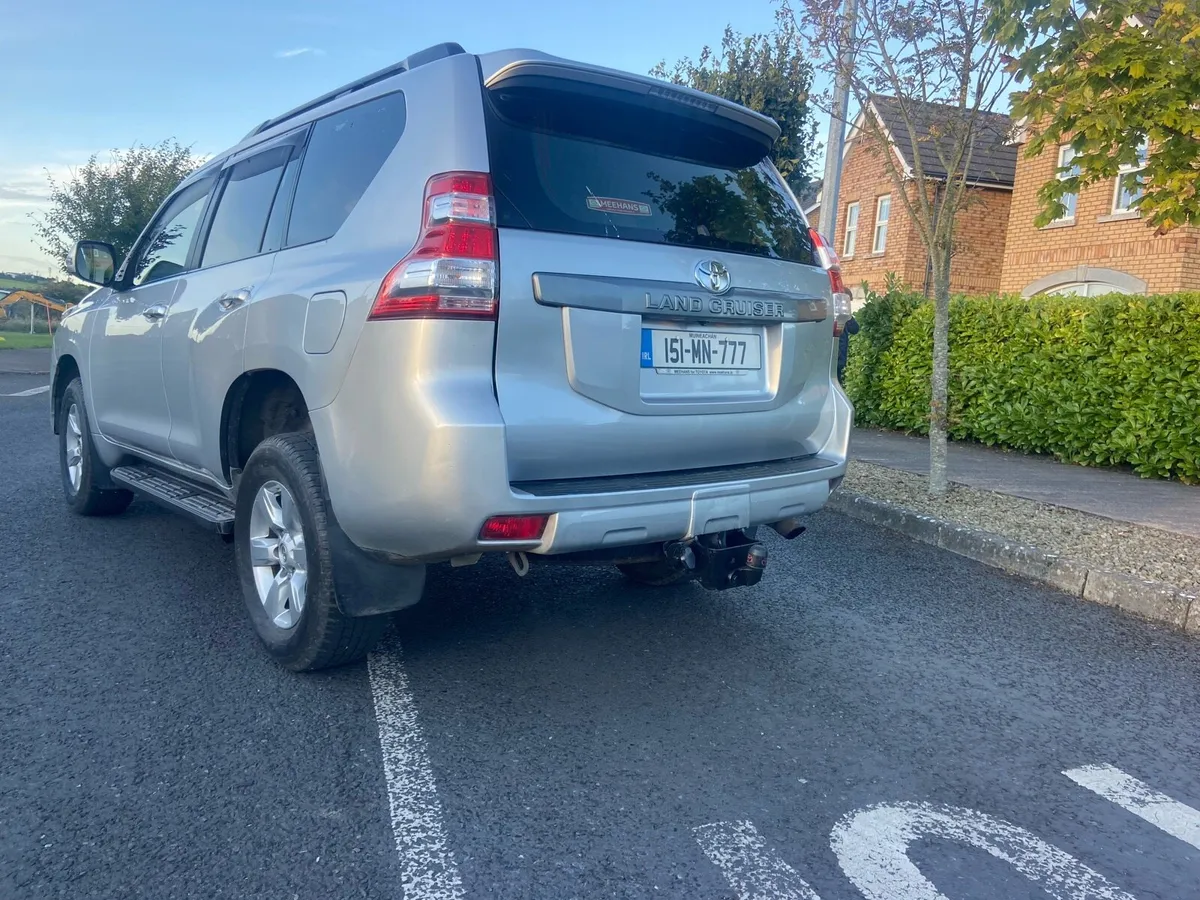 Toyota Landcruiser 2015 - Image 2