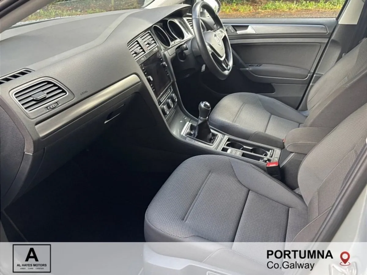 Volkswagen Golf Comfortline 1.6 TDI 115HP - Image 4