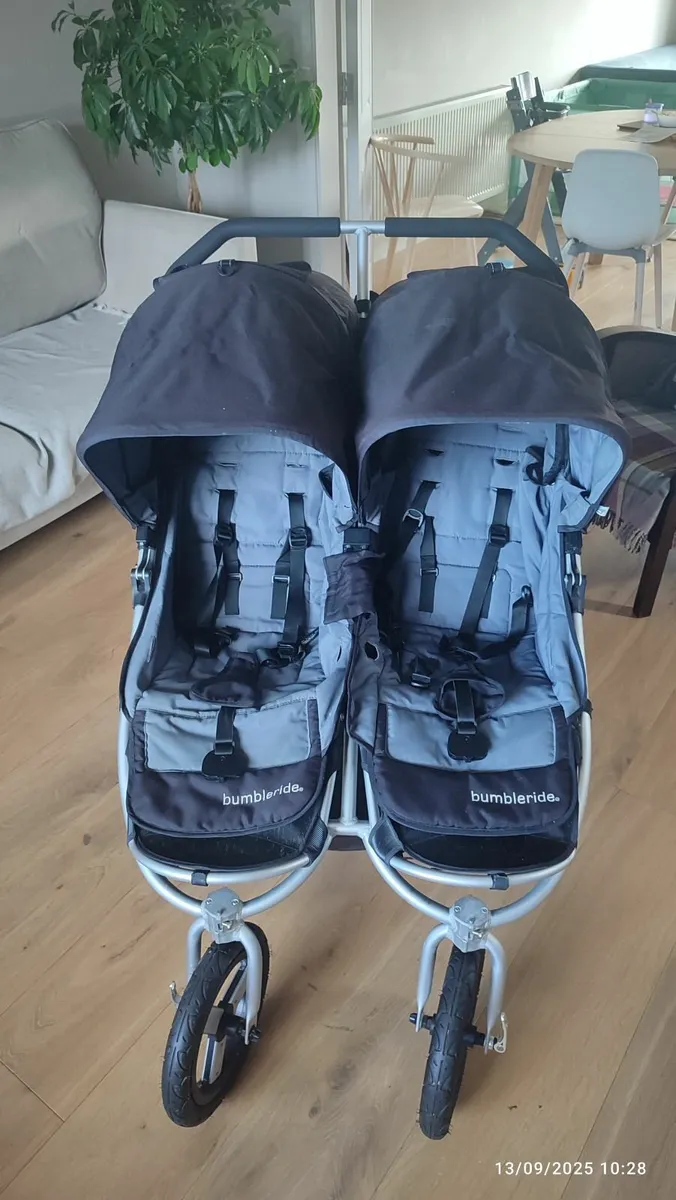 Bumbleride double buggy - Image 3