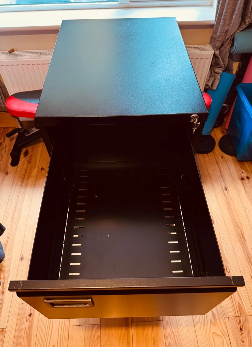 Filing cabinet - Image 4