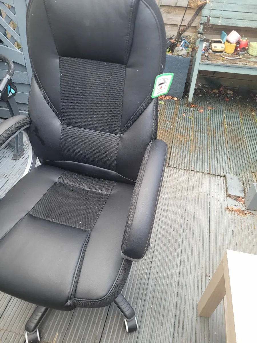 Office Chair - Image 4