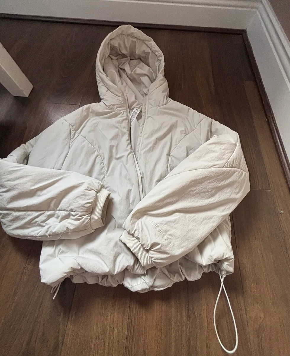 LULU LEMON Water-Resistant Insulated Hooded Jacket - Image 3