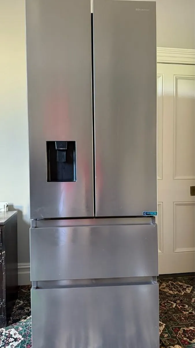 Hisense Slim French Door Fridge Freezer | 200cm (H) | Stainless Steel - Image 3