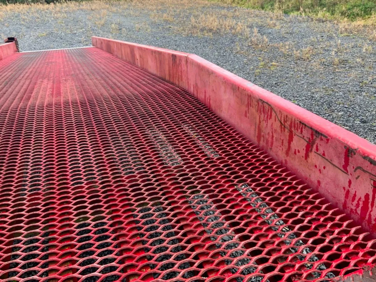 THORWORLD CONTAINER LOADING RAMP......4728.. - Image 4