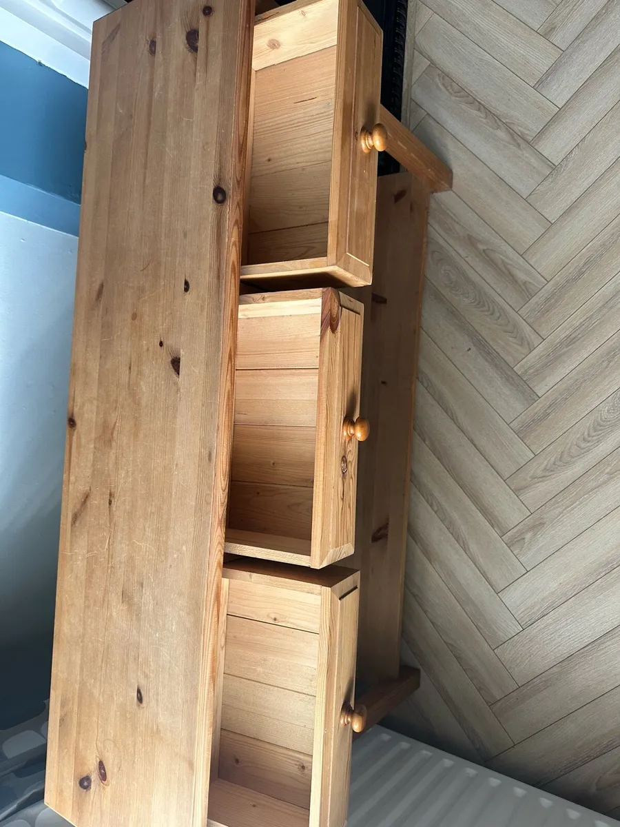 Pine hall table - Image 2