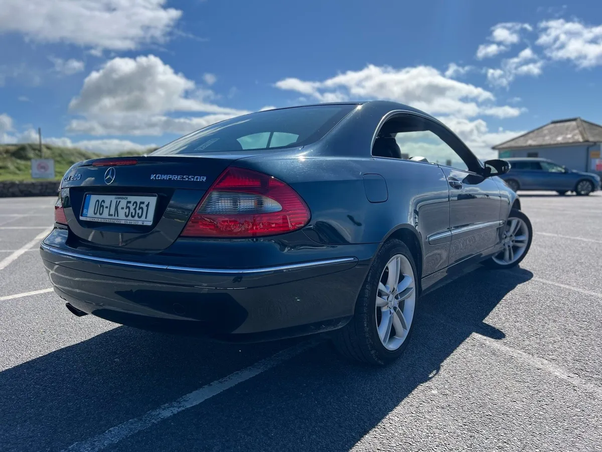 Mercedes CLK 200 low mileage - Image 3