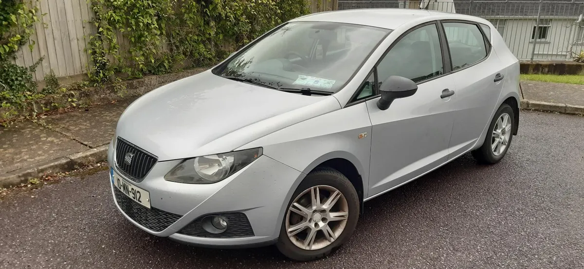 SEAT Ibiza 2010 1.2 petrol - Image 1