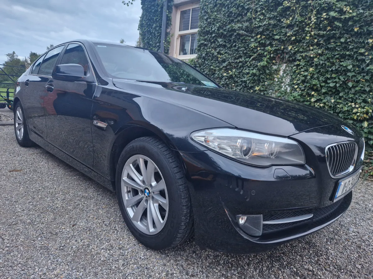 BMW 520 , AUTO ,NCT, TIMING CHAIN DONE , LOW MILES - Image 3
