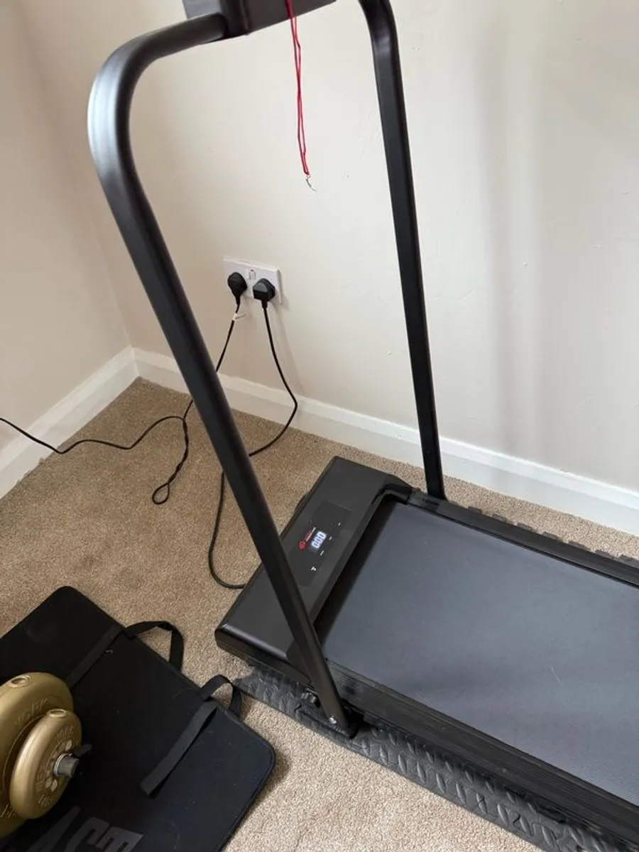 Treadmill - Image 2