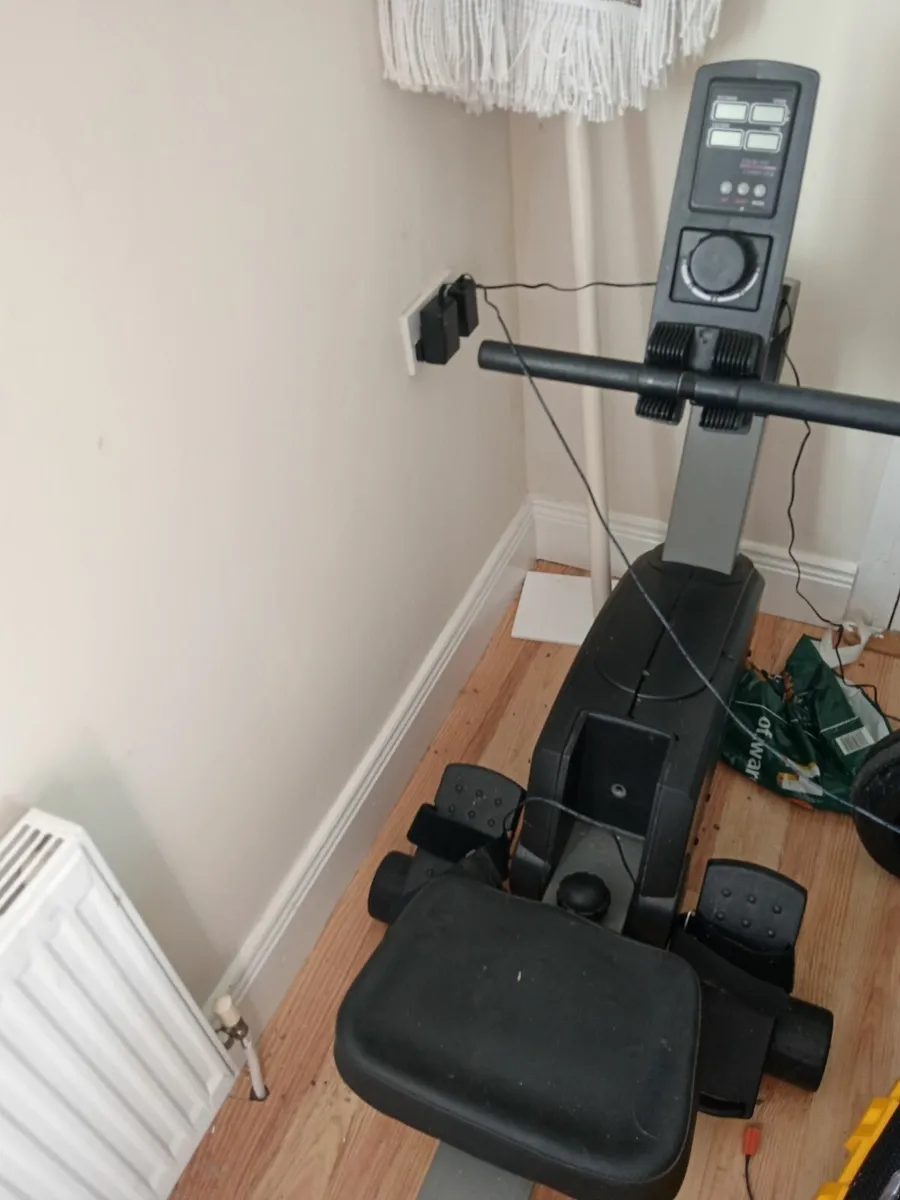 Gym equipment - Image 1