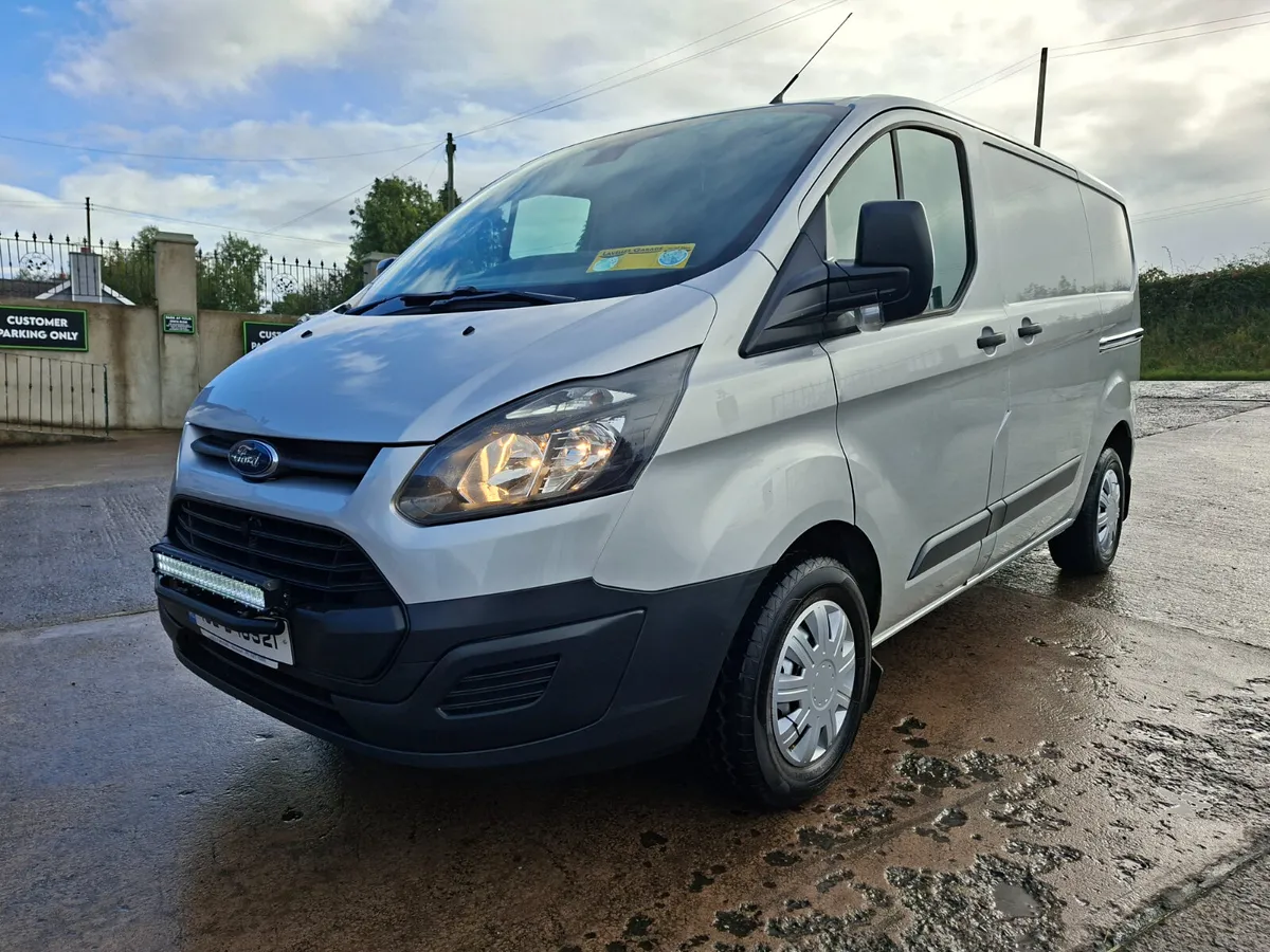 LATE 2015 TRANSIT CUSTOM 2.2 125 270 SWB - Image 3