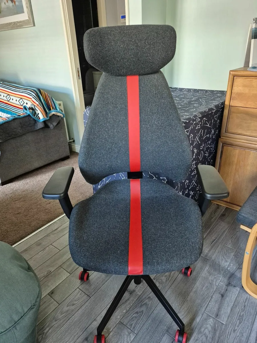 Desk Chair - Image 1