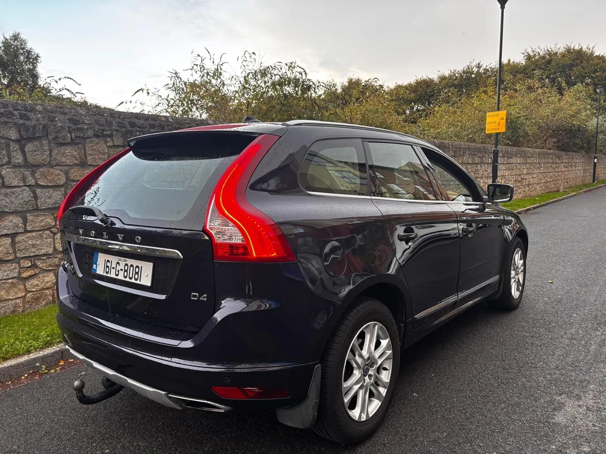 Volvo XC60 auto, full leather pan roof - Image 3